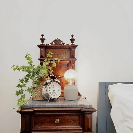 Bed & Breakfast Elia Home